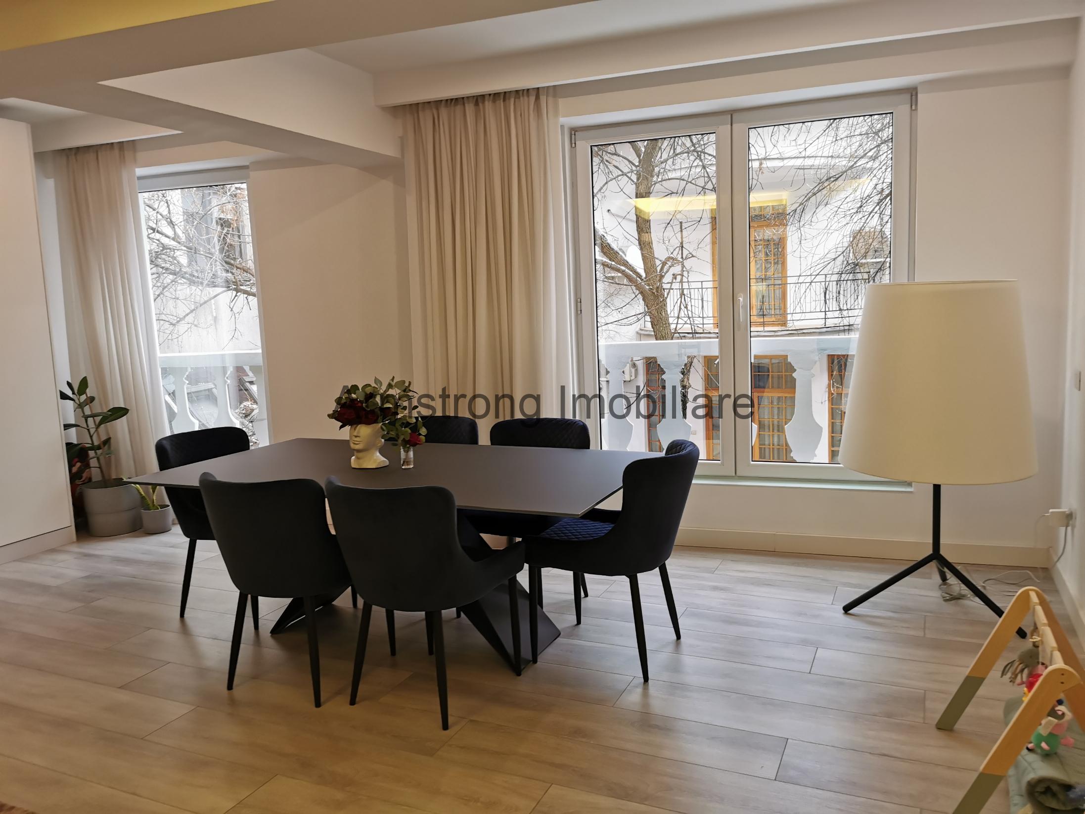 Vanzare apartament cu 3 camere in Herastrau Persepolis