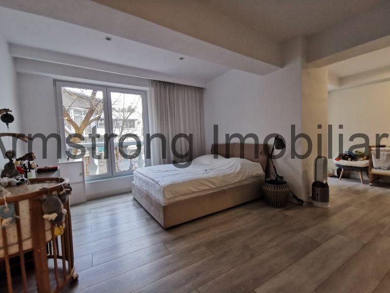 Vanzare apartament cu 3 camere in Herastrau Persepolis