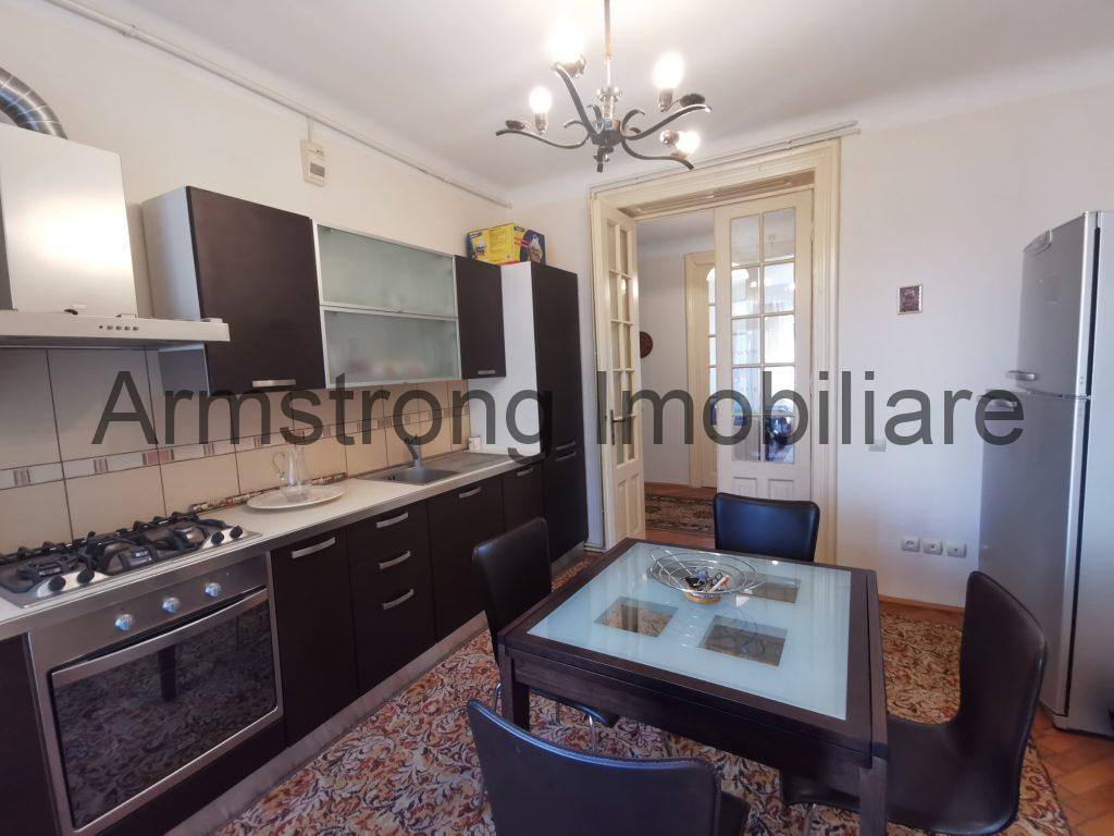 Apartament 4 camere vanzare LIDO