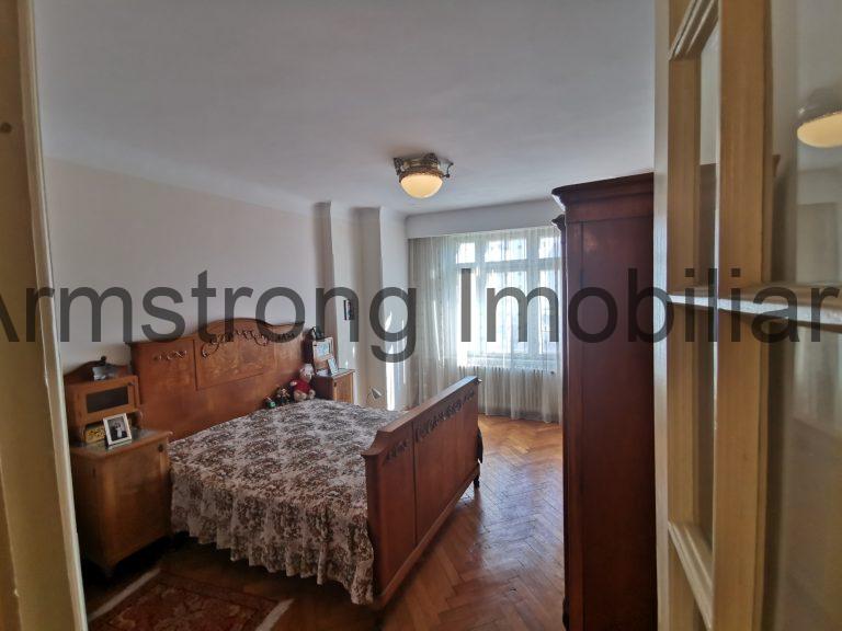 Apartament 4 camere vanzare  LIDO