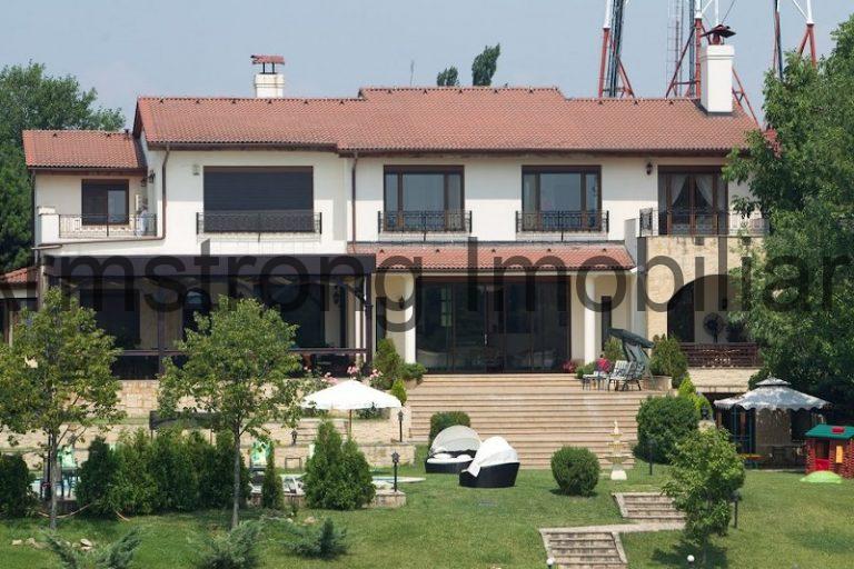 Vanzare vila stil mediteranean Snagov