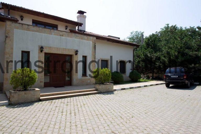 Vanzare vila stil mediteranean Snagov