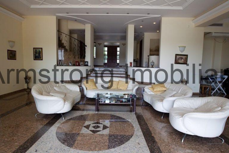 Vanzare vila stil mediteranean Snagov