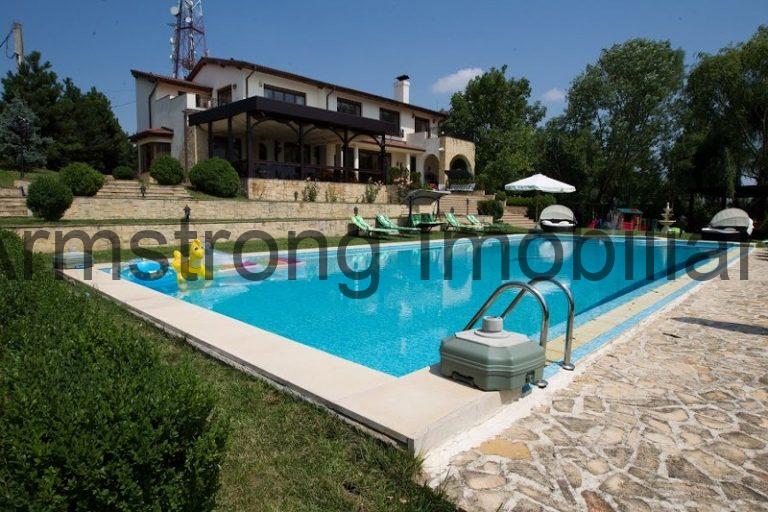 Vanzare vila stil mediteranean Snagov