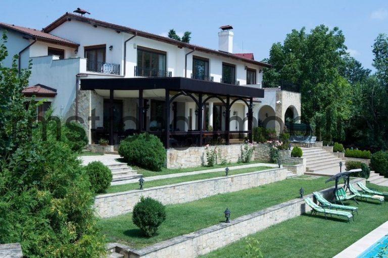 Vanzare vila stil mediteranean Snagov