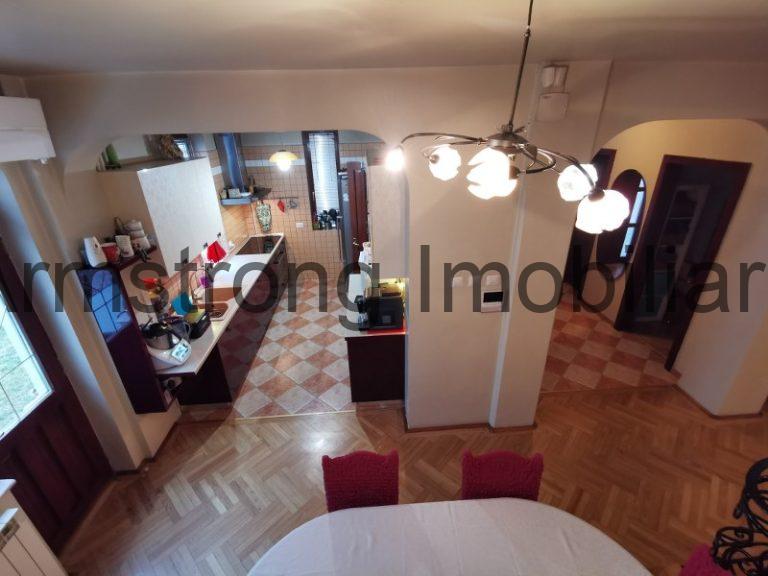 Agentie imobiliara sector 1 Vilă de lux cu grădină în Floreasca, București – Agentie IMOBILIARA sector 1